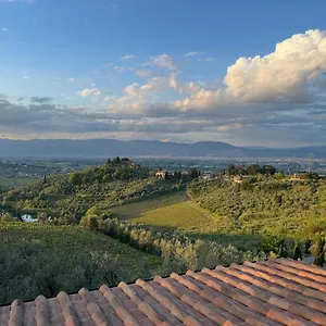 Sotto La Rocca , Carmignano Italien