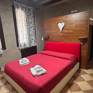  Apartment Campiello Tron Italy